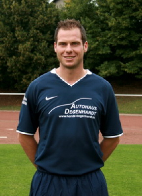 13 Sascha Huy